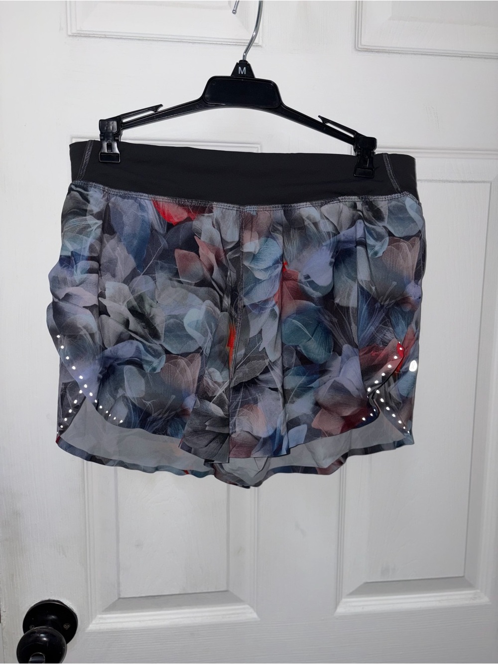 lululemon athletica running shorts with lining ..size 8
